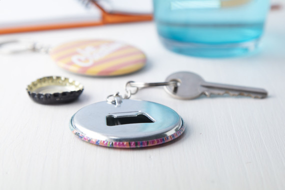 KeyBadge Bottle přívěšek na klíče s plackou